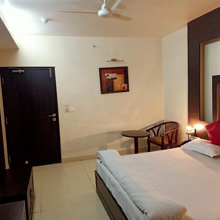 Hotel V.I.P. Regency Dhanbad Luaran gambar