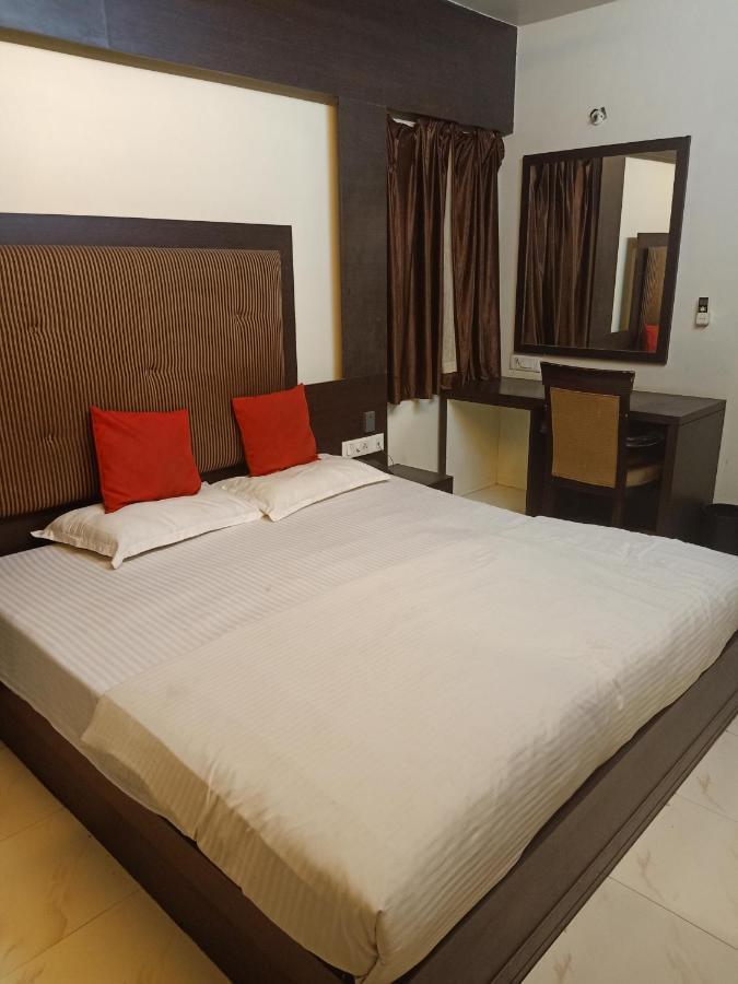 Hotel V.I.P. Regency Dhanbad Luaran gambar
