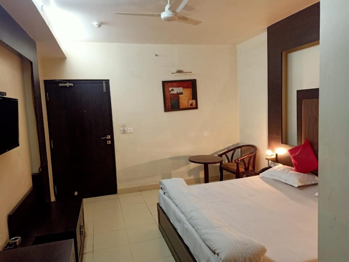 Hotel V.I.P. Regency Dhanbad Luaran gambar